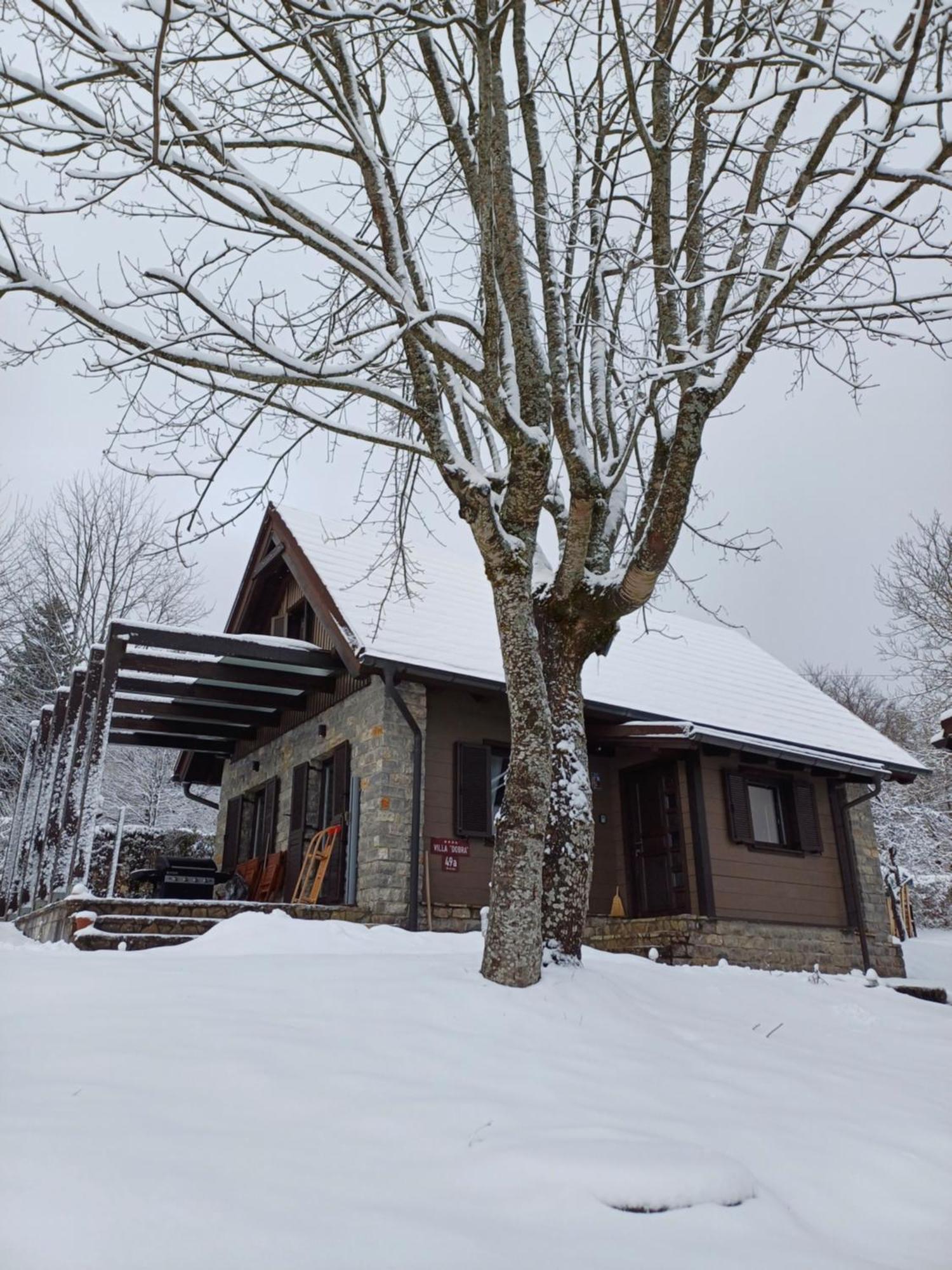 Villa Dobra Plitvicka Jezera Exterior foto
